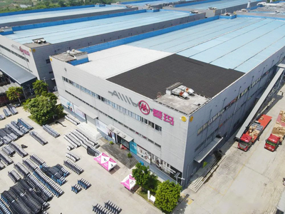 接天蓮葉無(wú)窮碧，荷城商貿(mào)別樣紅——新能源浪潮下的城市商貿(mào)新篇